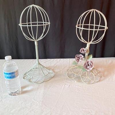 LOT#149D: Hat Stand Lot