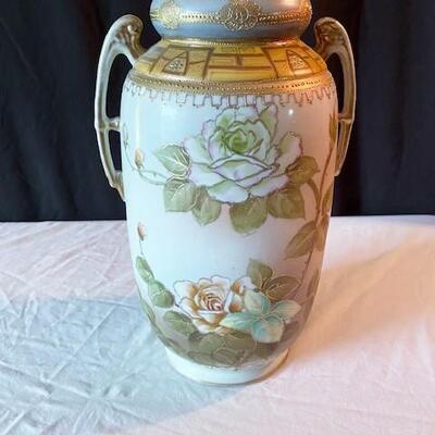 LOT#170L: Imperial Nippon Vase