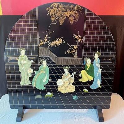 LOT#181L: Chinoiserie Fireplace Screen
