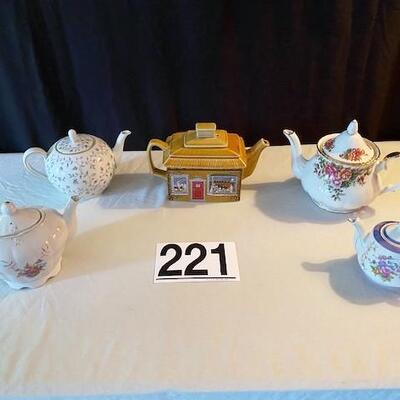 LOT#221L: Branded Teapot Lot