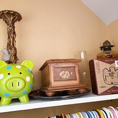 LOT#227H: Hall Closet Lot