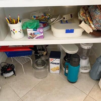 LOT#228K: Kitchen Pantry Lot