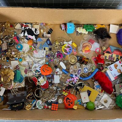 Jewelry, pins, 70's and 80's 