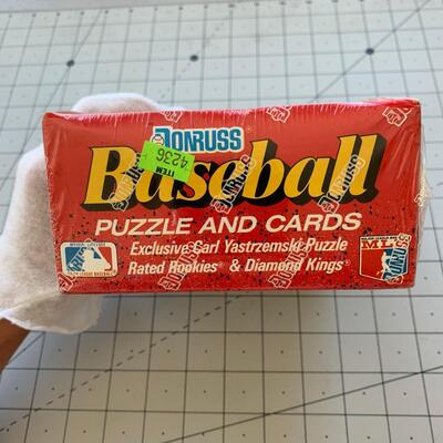 #8 Donruss Baseball 1990 Puzzle & Cards SEALED Box