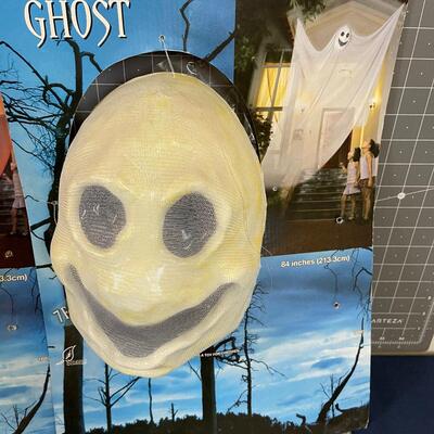 Floating Ghost and pumpkin, New in the Package