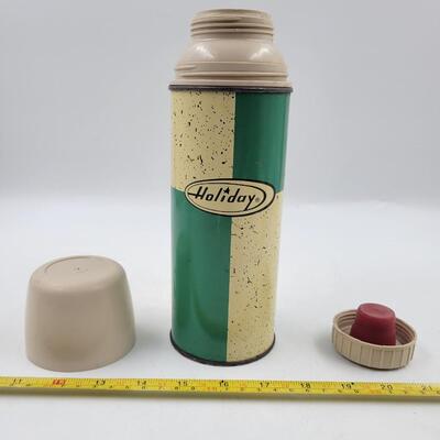VINTAGE HOLIDAY QUART THERMOS