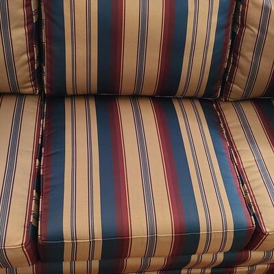 Lot 303: Sherrill Furniture: Three Cushion Multicolor Sofa #1 (Gold, Burgundy, Evergreen)