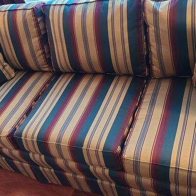 Lot 303: Sherrill Furniture: Three Cushion Multicolor Sofa #1 (Gold, Burgundy, Evergreen)