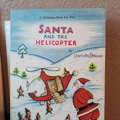 Lot 232: (4) Vintage Christmas Books