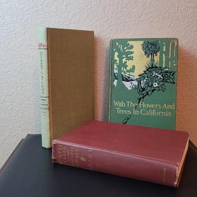 Lot 236: (3) Vintage Hardback Nature Lover Books