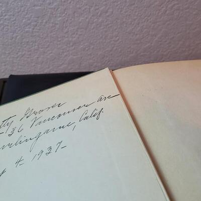 Lot 236: (3) Vintage Hardback Nature Lover Books
