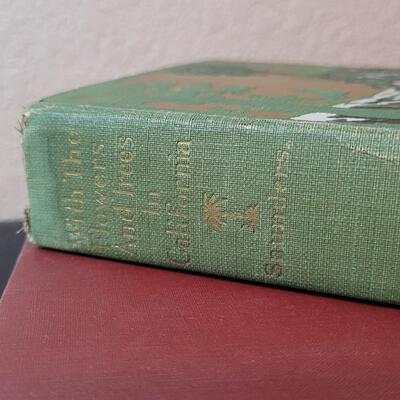 Lot 236: (3) Vintage Hardback Nature Lover Books
