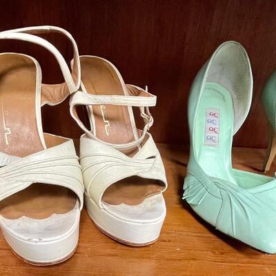 Vintage Retro lot of women shoes four pairs size 7