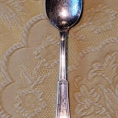 Lot 244: Vintage & Antique Art Deco Silver Plate Serving Utensils