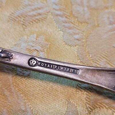 Lot 247: Vintage & Antique Silver Plate Berry Spoons & Serving Fork