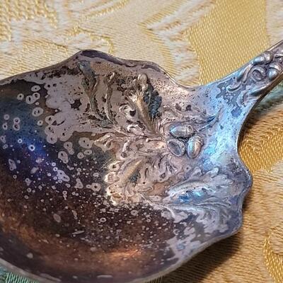 Lot 249: Antique & Vintage Mixed Silver Plate Serving Utensils