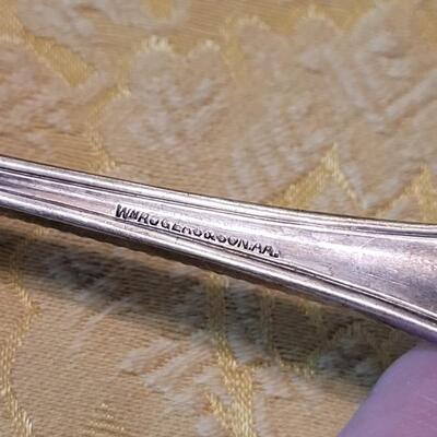 Lot 249: Antique & Vintage Mixed Silver Plate Serving Utensils