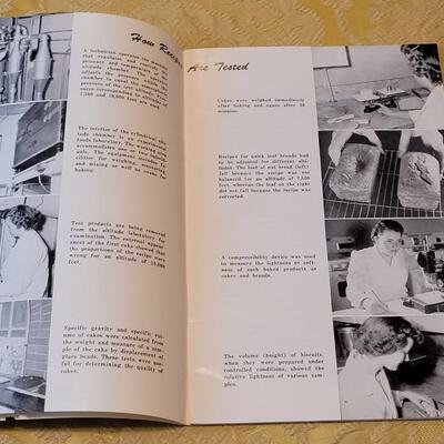 Lot 260: 1960 CSU High Altitude Cook Book