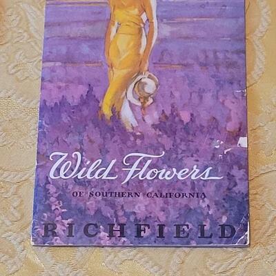 Lot 264: Antique Plate Prints, Singer Bird Cards and Wildflowers of California Mini Booklet