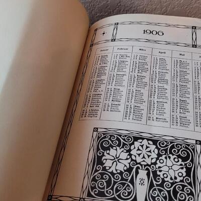 Lot 271: Antique German 1907 REMBRANT ALMANAC 300 Years Retrospective