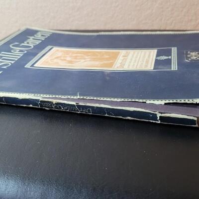 Lot 272: (2) Antique Early 1900's GERMAN Art Review Books