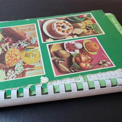 Lot 274: (3) Vintage Boiks feat. SIGNED A Chronicle of Catholic History