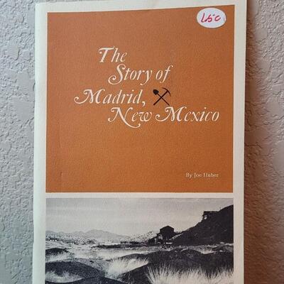 Lot 276: Assortment of Paperback Information Pamplets STATE