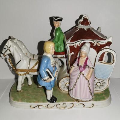 Capodimonte  Vintage Horse and Carriage Porcelain Figurine