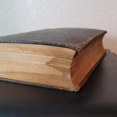 Lot 277: Antique 1800's SMITHSONIAN REPORT Book