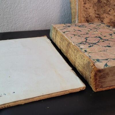 Lot 279: (2) Antique 1840's VOLUME 1 & 2 HISTORY OF THE WAR OF THE INDEPENDENCE OF THE UNITED STATES OF AMERICA by Charles Botta