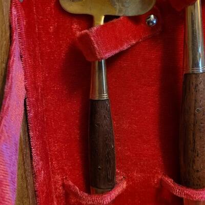 Lot 285: Vintage Yap Kui Kee Bangkok (Siam) Bronze Jewelers
