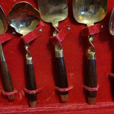 Lot 285: Vintage Yap Kui Kee Bangkok (Siam) Bronze Jewelers