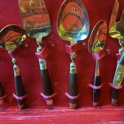 Lot 285: Vintage Yap Kui Kee Bangkok (Siam) Bronze Jewelers