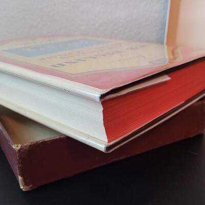 Lot 291: Antique Book 1920 TOWNS OF NEW ENGLAND and OLD ENGLAND IRELAND and SCOTLAND by Allan Forbes w/ Original Box