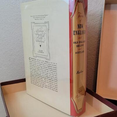 Lot 291: Antique Book 1920 TOWNS OF NEW ENGLAND and OLD ENGLAND IRELAND and SCOTLAND by Allan Forbes w/ Original Box