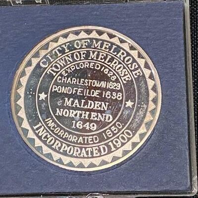 LOT#235J: Pair of Tested .999 Collectible Coins