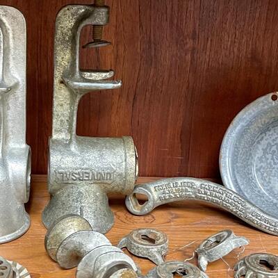 Vintage Kitchen Lot #2 -metal prep tools grinder juicer more