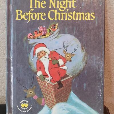 Lot 295: (3) The Night Before Christmas Books