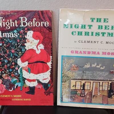 Lot 296: (2) The Night Before Christmas Books