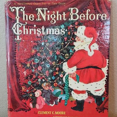 Lot 296: (2) The Night Before Christmas Books