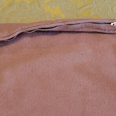 Lot 304: Vintage Rose & Sage Colored Raw Silk Pillowcases