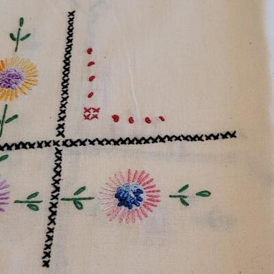 Lot 312: Vintage Needlepoint Picnic Tablecloth and Napkins