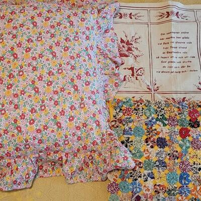 Lot 315: Vintage Decorative Pillows and Plillowcase Front