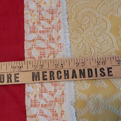 Lot 319: Antique Large Tree Quilting Square