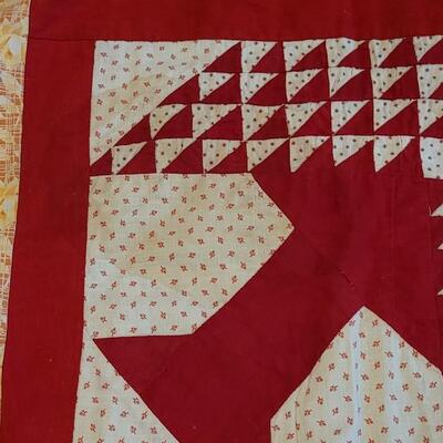Lot 319: Antique Large Tree Quilting Square
