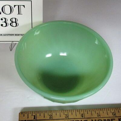 Nice Jadite Swirl Fire King Mixing Bowl