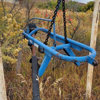 Lot 320: Vintage FORD Auger Post Hole Digger