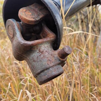 Lot 320: Vintage FORD Auger Post Hole Digger