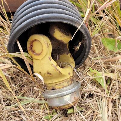 Lot 322: Vintage 3 Point FORD 951B Tractor Mowing BUSH HOG Attachment