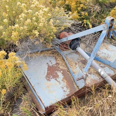 Lot 322: Vintage 3 Point FORD 951B Tractor Mowing BUSH HOG Attachment